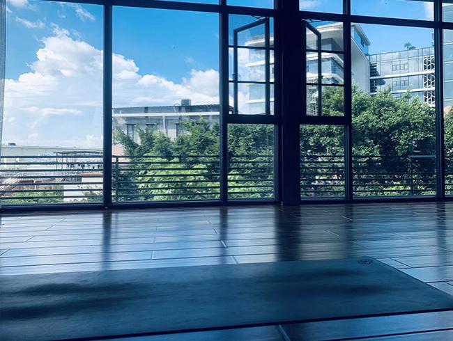 广州尊龙人生就是博d88官方网站瑜伽学院