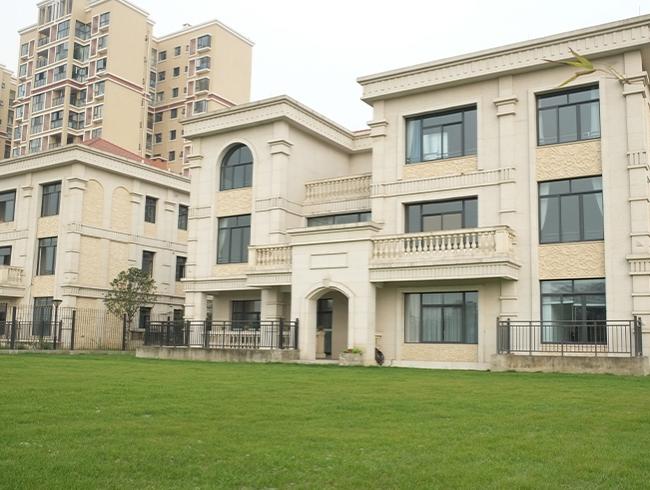 成都尊龙人生就是博d88官方网站瑜伽学院