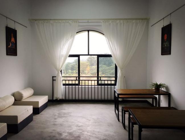 成都尊龙人生就是博d88官方网站瑜伽学院