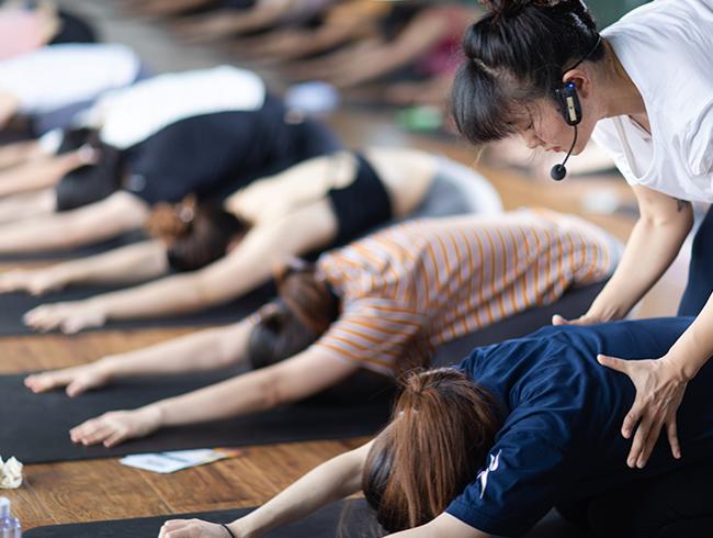 广州尊龙人生就是博d88官方网站瑜伽学院