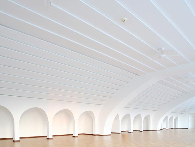 北京尊龙人生就是博d88官方网站瑜伽学院