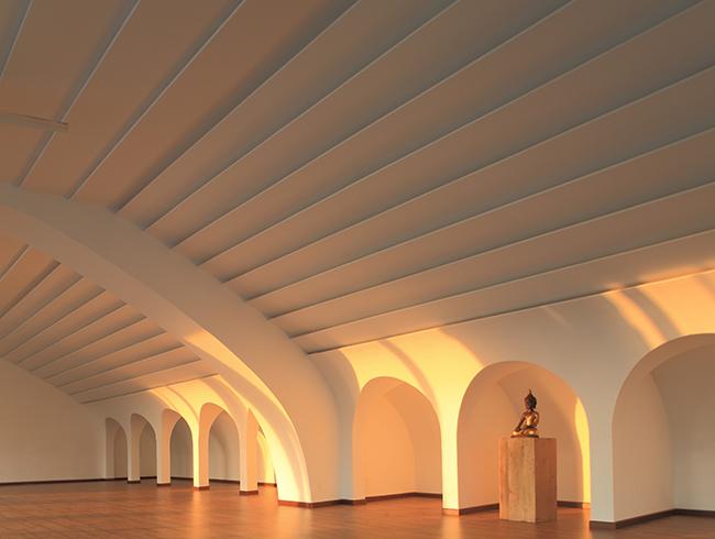 北京尊龙人生就是博d88官方网站瑜伽学院